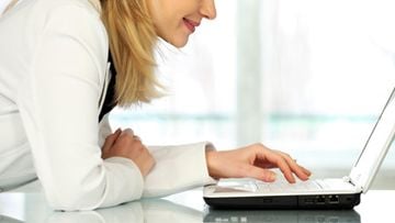 6 Ways to Keep People on your Website Longer